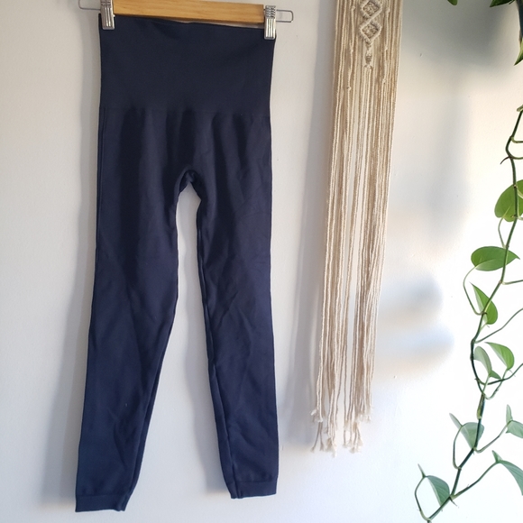 SPANX Look At Me Now Seamless Leggings Tights Navy Blue Small high rise - Picture 4 of 12